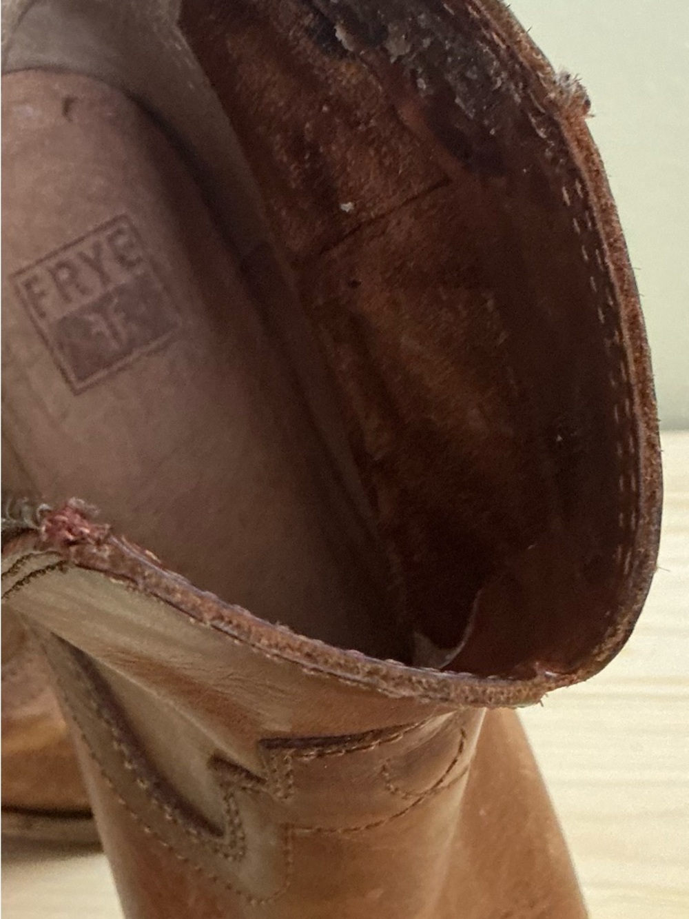 Frye Claire Bootie Side Zipper Size 7M Leather Semi-Pointed Toe Stacked Heel - Picture 10 of 13